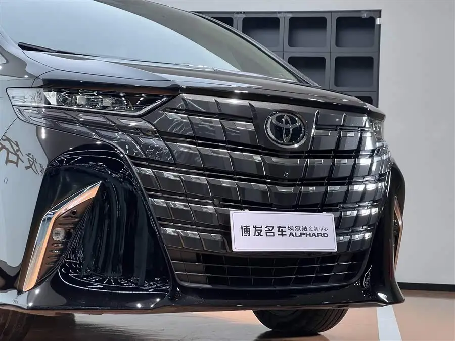 ألفارد 2024 هايبرد 2.5 لتر إصدار بريميوم