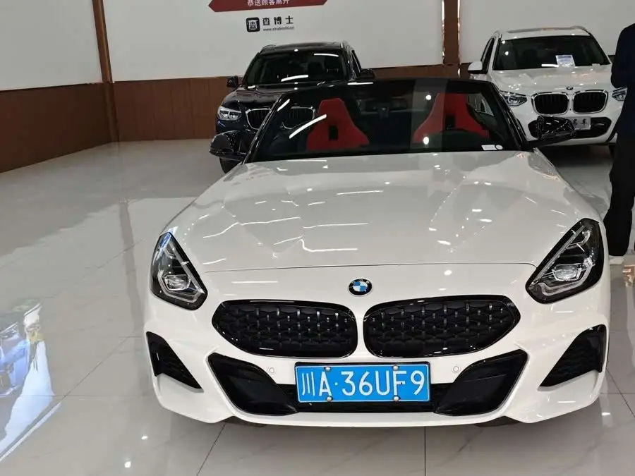 بي إم دبليو Z4 2020 sDrive 25i إصدار فضي محدود