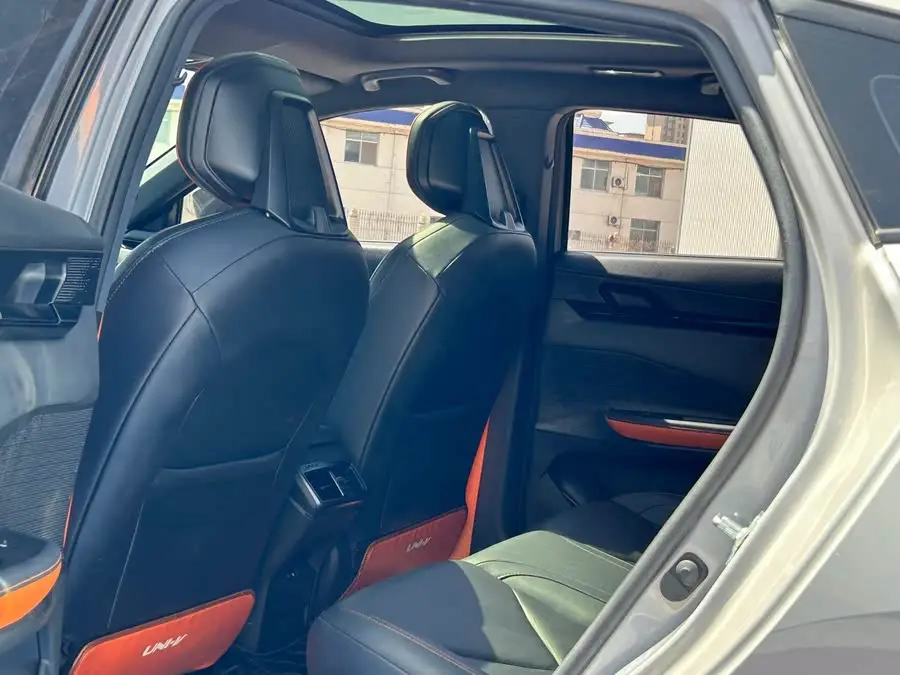 Changan UNI-V 2022 1.5T Premium