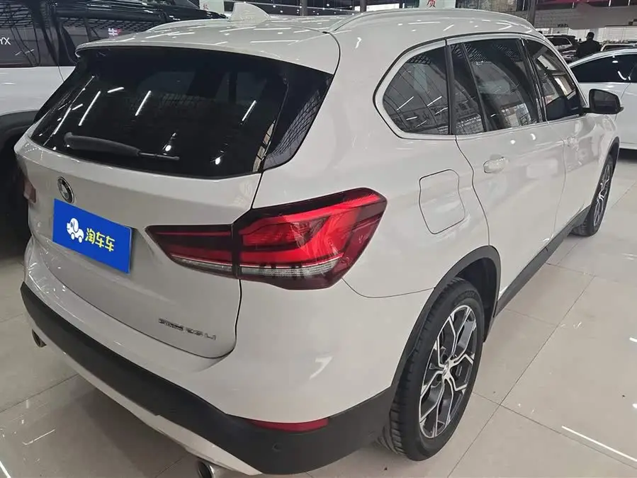 BMW X1 2020 sDrive25Li Leading Edition