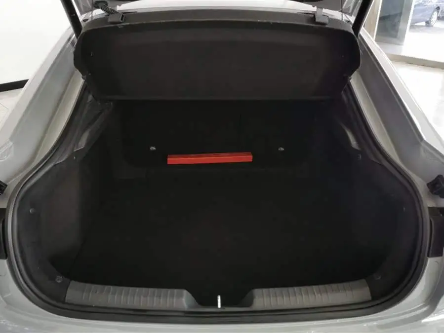 Changan UNI-V 2022 Model 1.5T Premium