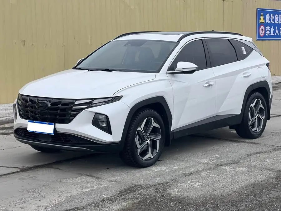 2023 Tucson L 1.5T Automatic Two-Wheel Drive LUX Premium Edition