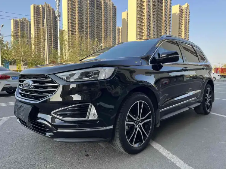 Edge 2020 EcoBoost 245 Two-Wheel Drive Luxury 7-Seater