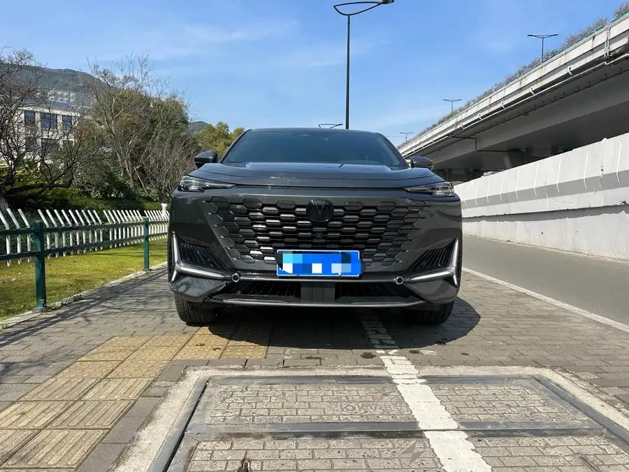 شانجان UNI-K 2021 2.0T بريميوم