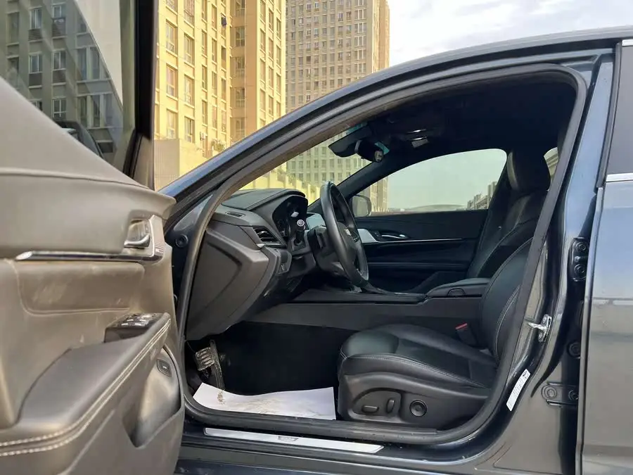 Cadillac CT4 2022 28T Luxury