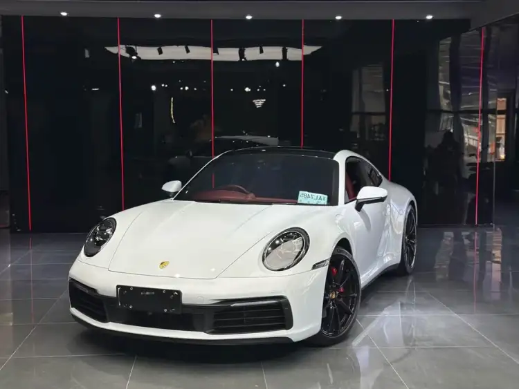 Porsche 911 2023 Carrera 3.0T