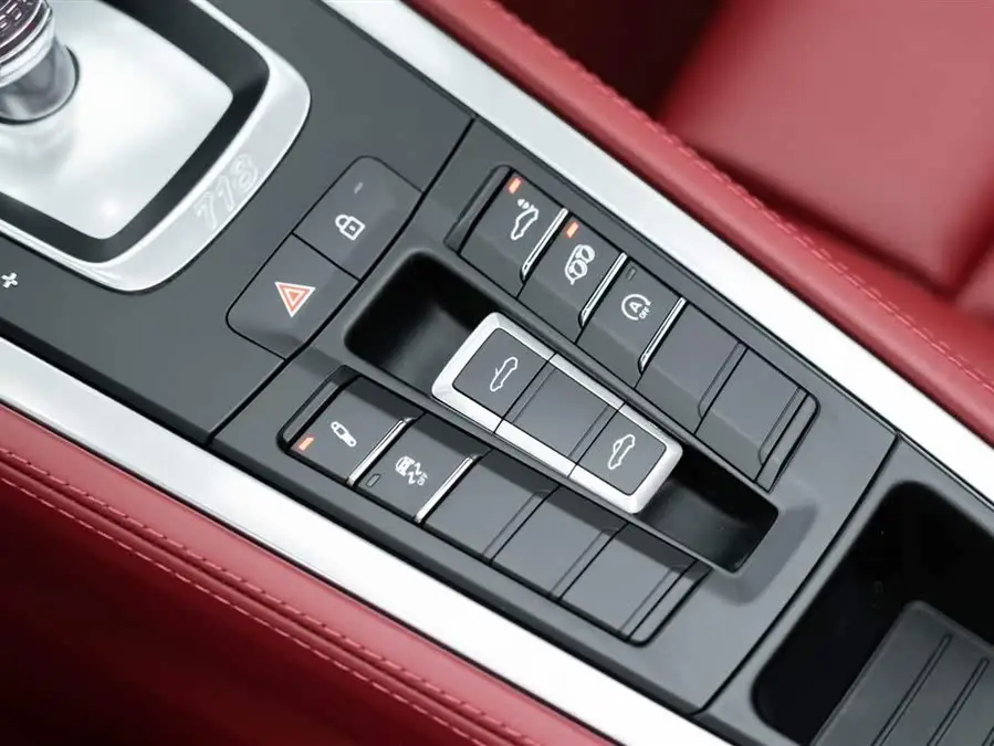 Porsche 718 2022 Boxster S 2.5T