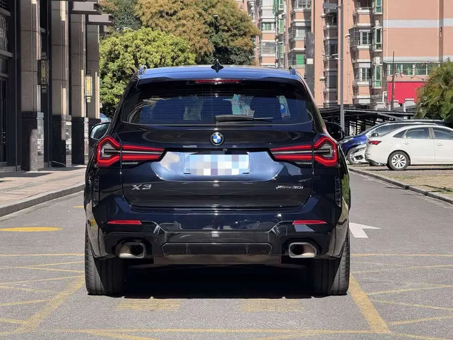 BMW X3 2022 xDrive30i Luxury M Night Package