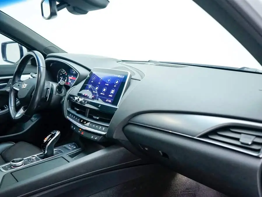 Cadillac CT5 2020 Facelift 28T Sport