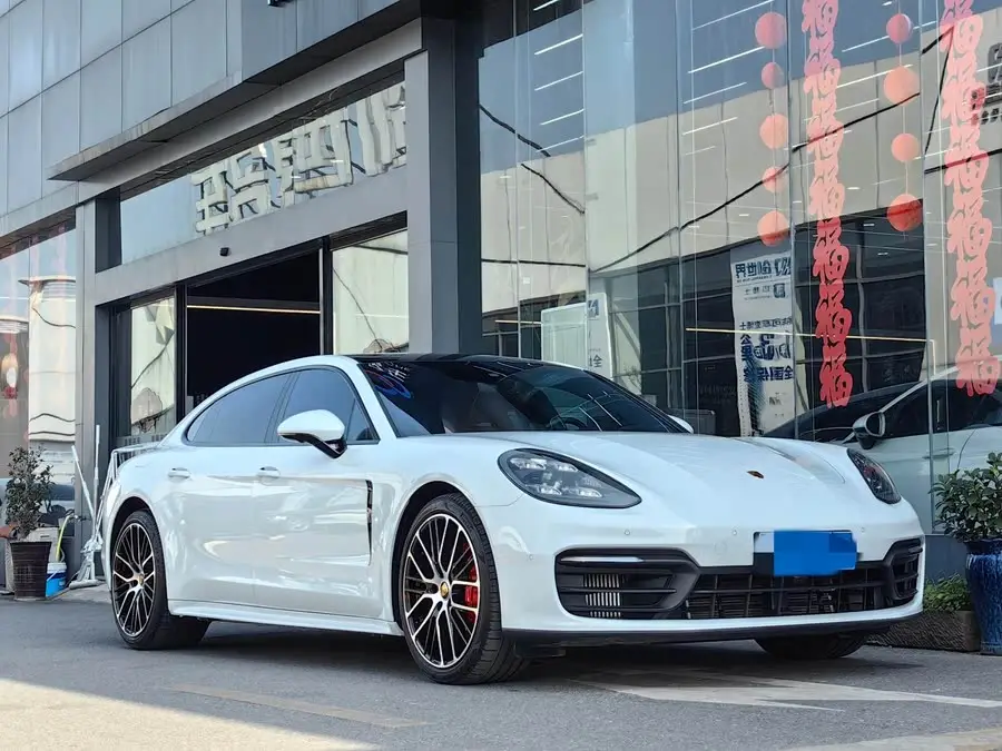 2023 Panamera Executive Platinum Edition 2.9T