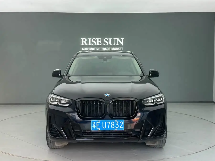 BMW X3 2022 xDrive30i Leading Model M Night Package