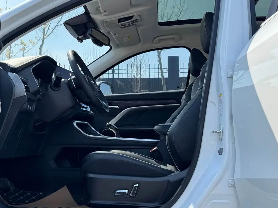 هافال H6 2021 2.0GDIT النسخة الأوتوماتيكية البطل