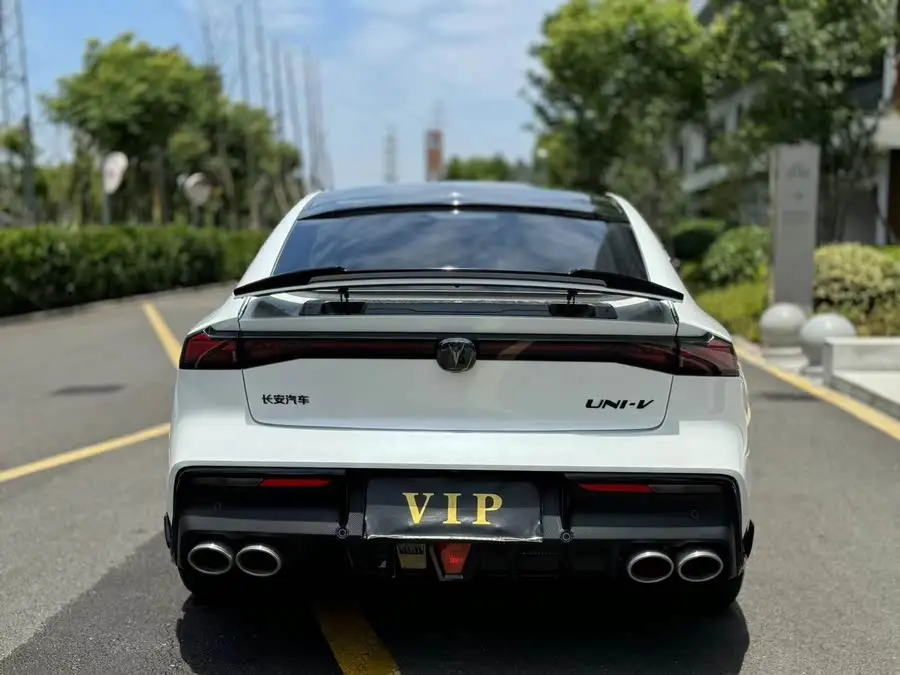 Changan UNI-V 2023 1.5T Sport Version