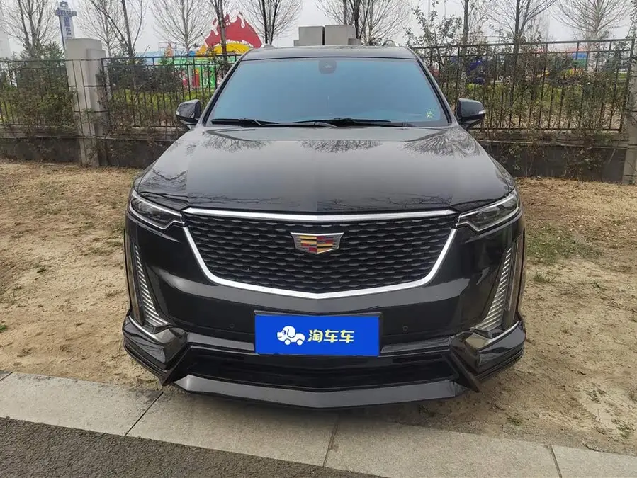 كاديلاك XT6 2022 2.0T نموذج ستة مقاعد دفع ثنائي فاخرة