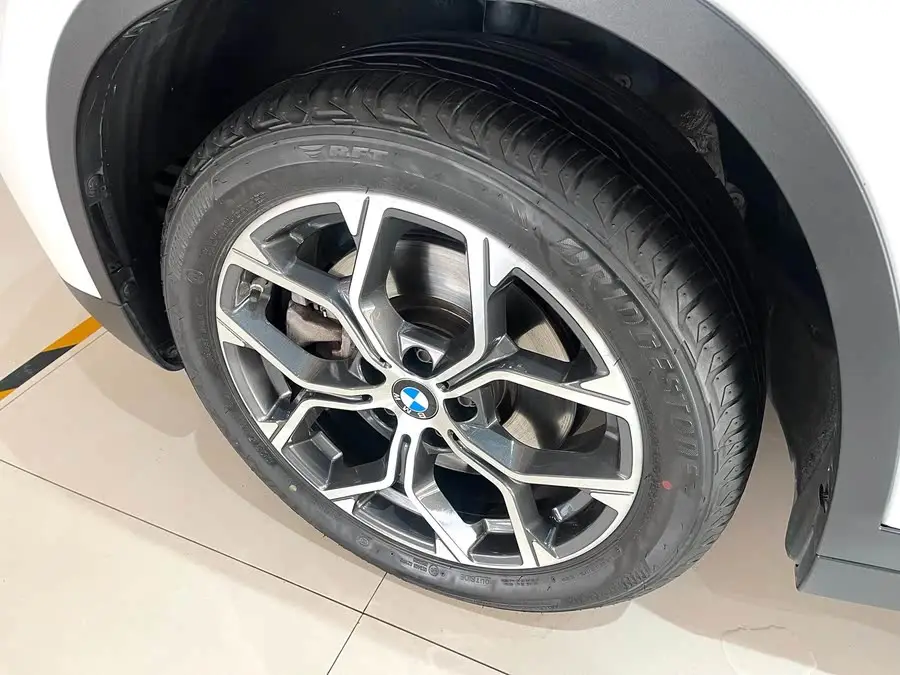 BMW X1 2021 Model Updated sDrive25Li Leading Edition