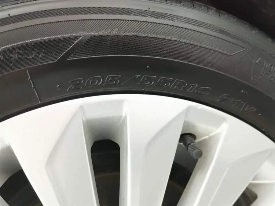 Lavida 2021 1.5L Automatic Comfort Version