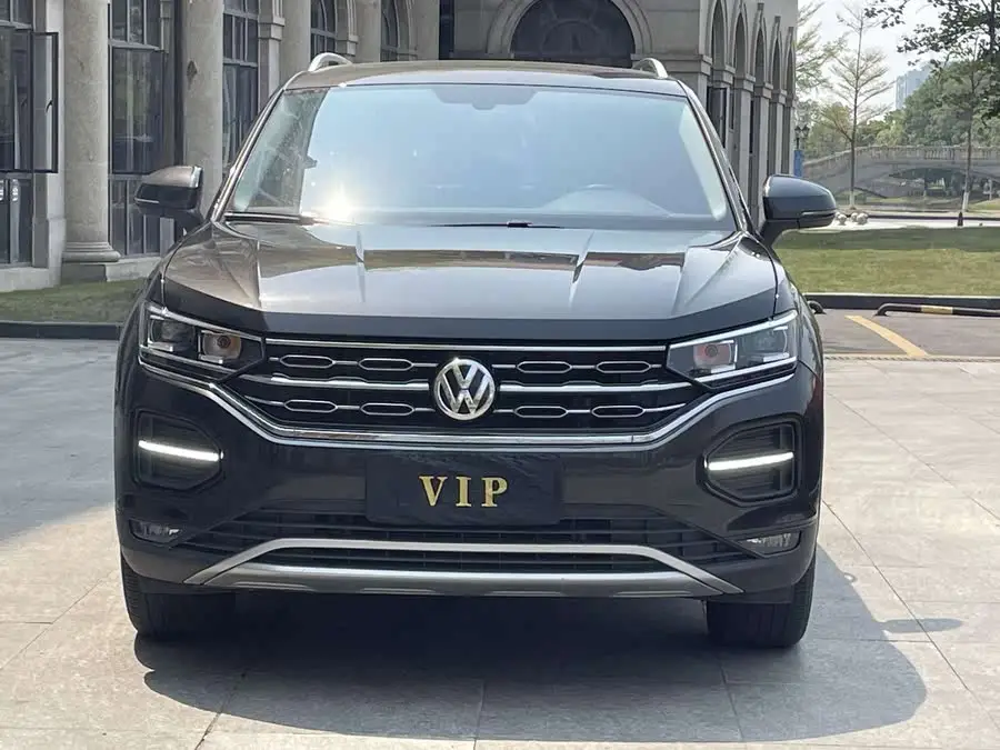 تايرون 2021 330 TSI دفع ثنائي إصدار الذكرى الثلاثين