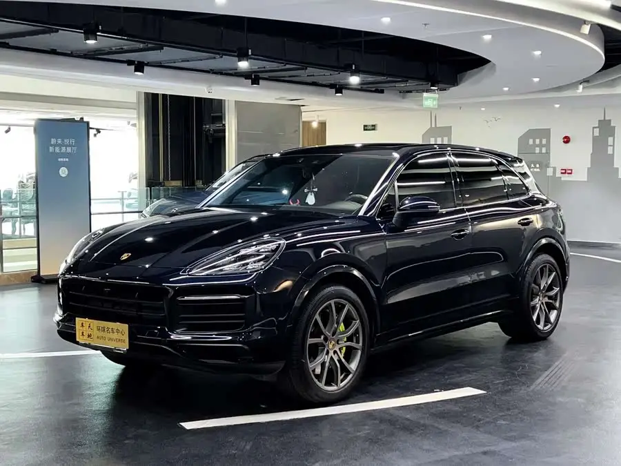 2022 Cayenne Cayenne S 2.9T Platinum Edition