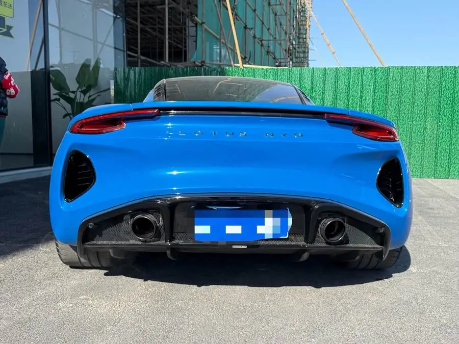 إيميرا 2022 3.5T V6 يدوي الإصدار الأول