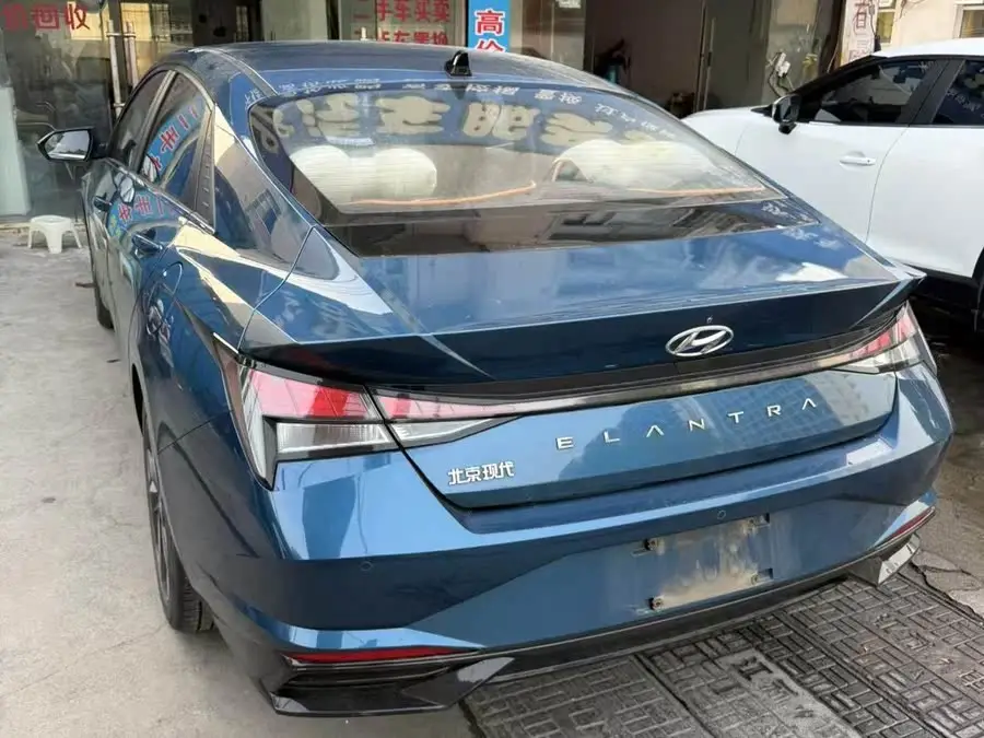 إيلانتر 2021 1.5 لتر CVT LUX النسخة المميزة