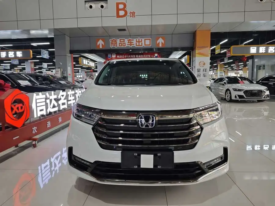 أوديسي 2022 2.0L e:HEV إصدار شارب