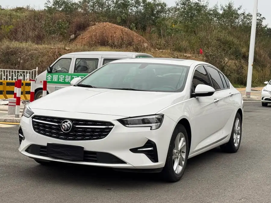 بيوك ريجال 2020 552T النخبة