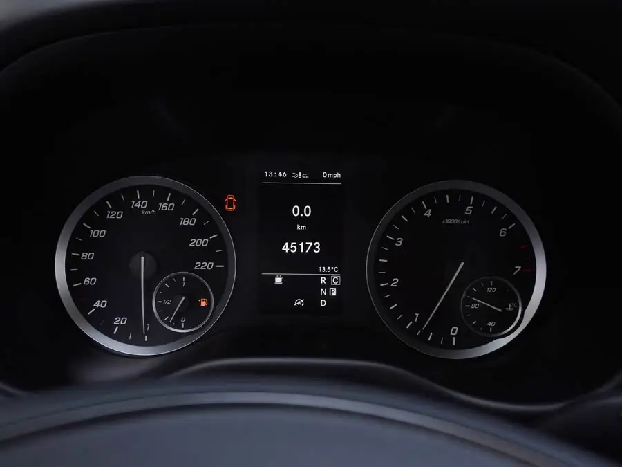 Vito 2021 2.0T Business Edition 7-Seater