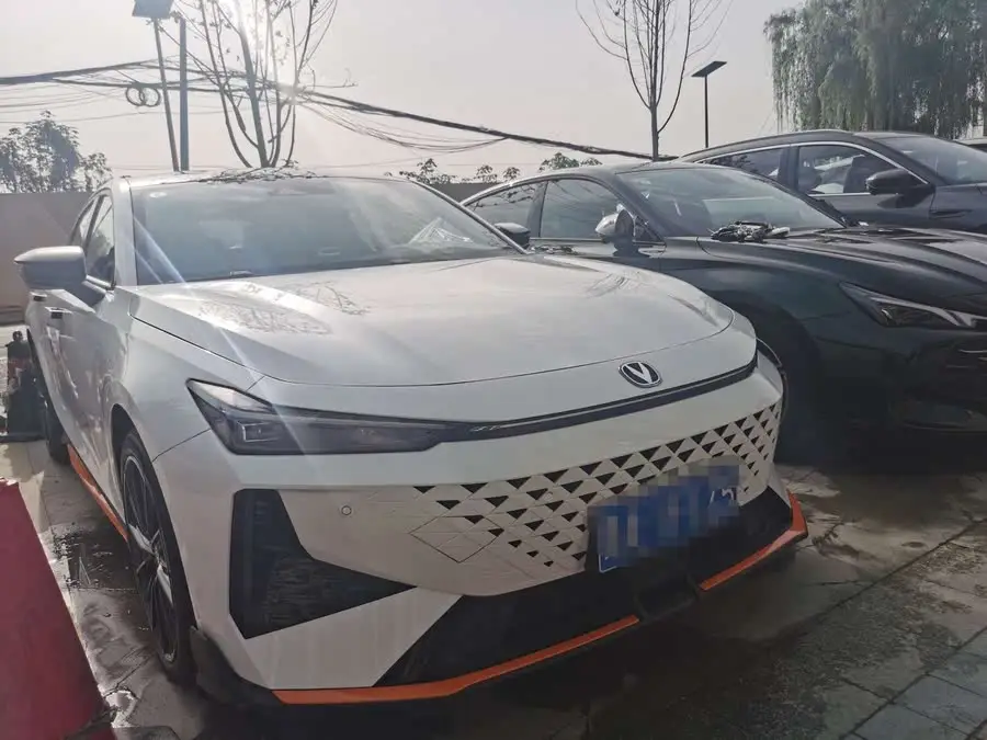 Changan UNI-V 2024 1.5T Premium Sport Edition
