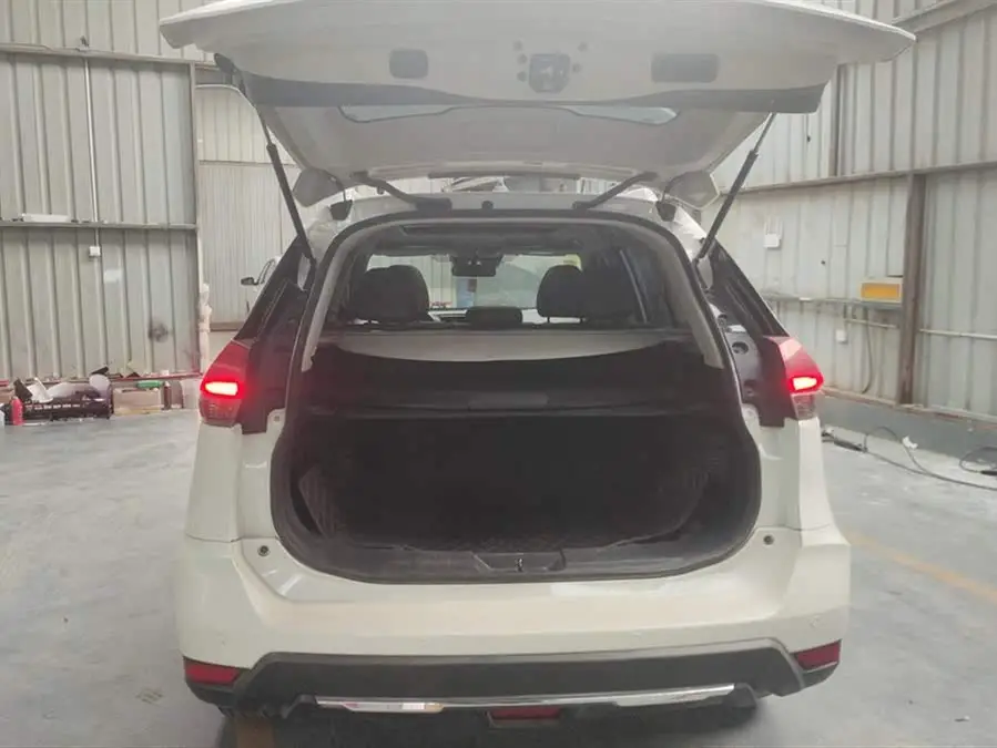 نيسان إكس تريل 2021 2.0 لتر CVT 2WD XL البريميوم الذكي