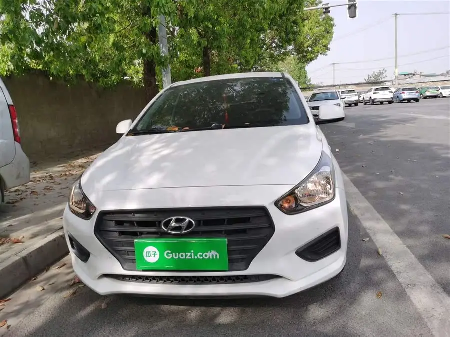 هيونداي رينا 2017 1.4 لتر يدوي نسخة محدثة وطنية VI