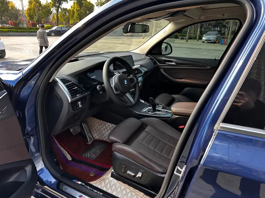 BMW X3 2021 xDrive30i Leading M Sport Package