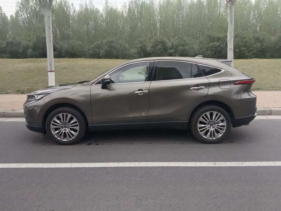 2023 هارير 2.5 لتر CVT الدفع الرباعي الهجين النسخة المميزة