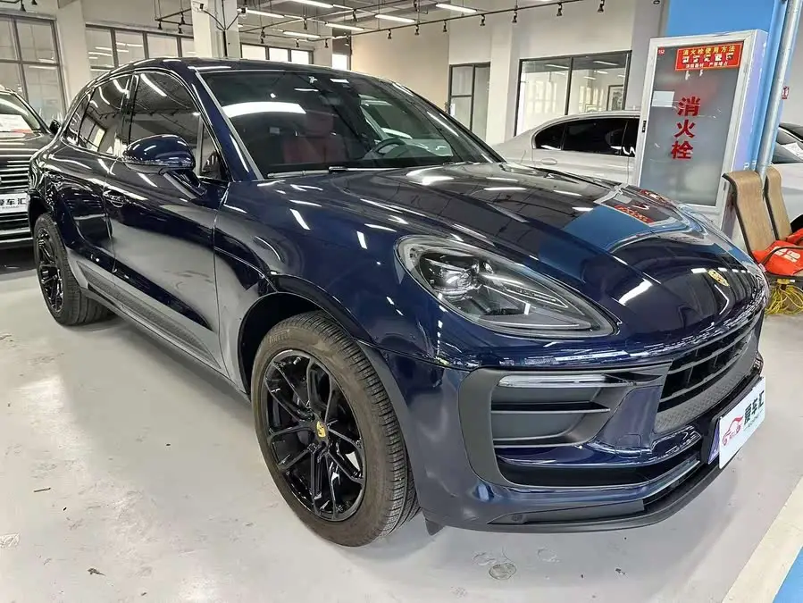 2023 Macan 2.0T