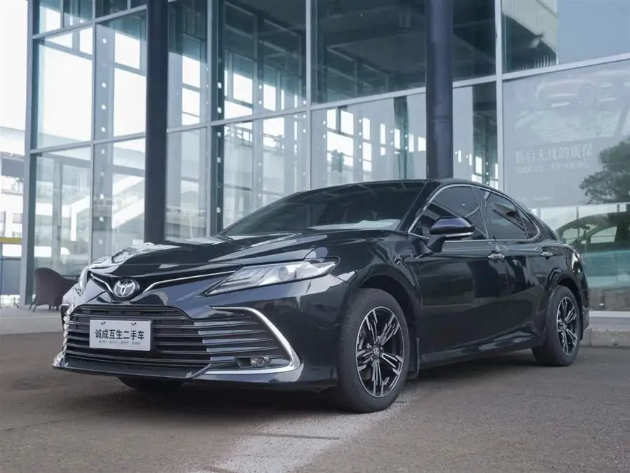 Camry 2021 2.0G Luxury Edition