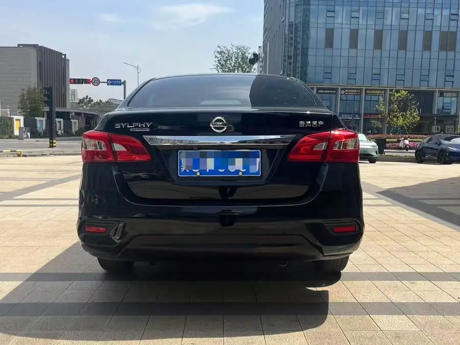 2022 إكسيون يي كلاسيك 1.6XL CVT النسخة الفاخرة