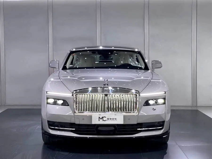 شادو 2024 طراز قياسي