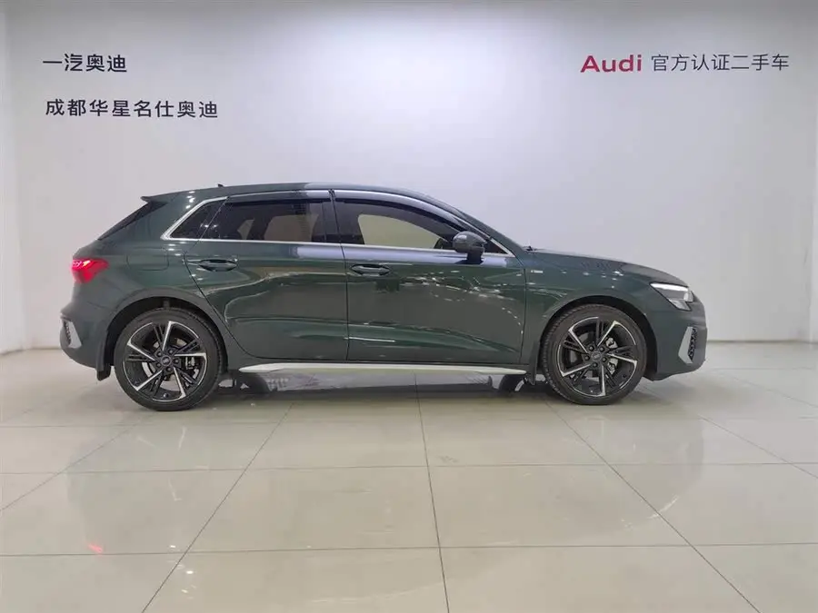 أودي A3 2023 facelift سبورت باك 35 TFSI الطراز الرياضي العصري