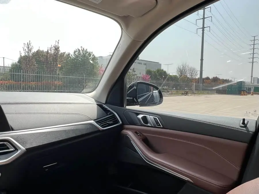 BMW X5 2022 Model Facelift xDrive 30Li M Sport Package