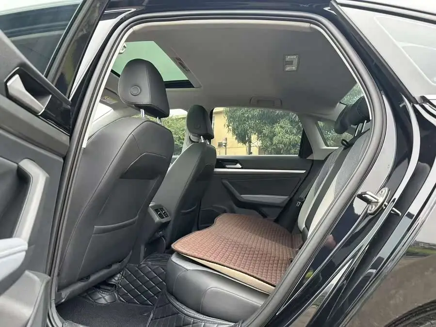 لافيدا 2023 300TSI DSG النسخة الكاملة النجمية