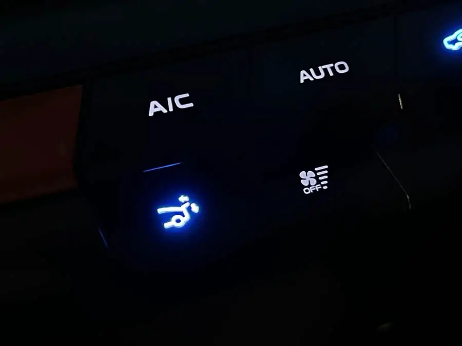 Changan UNI-V 2023 1.5T Sport Edition