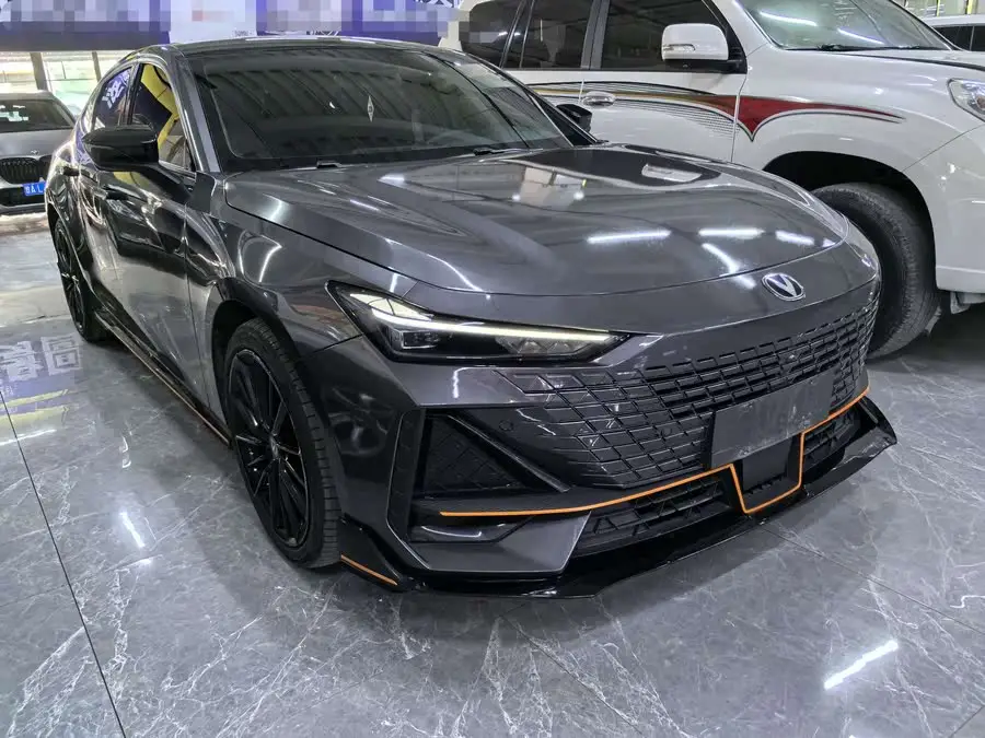 Changan UNI-V 2022 1.5T Sport Version