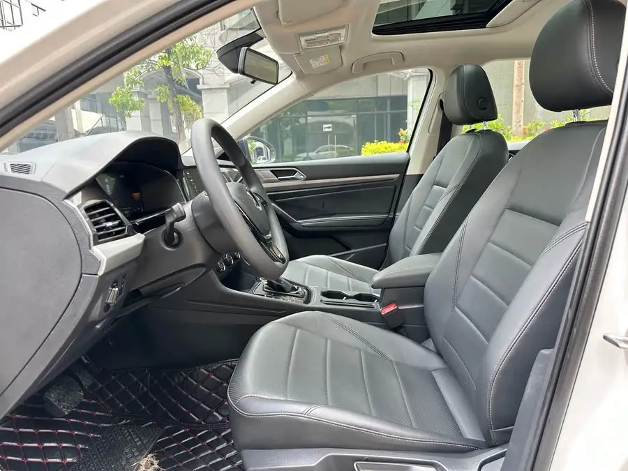 Lavida 2022 1.5L Automatic Vision Edition