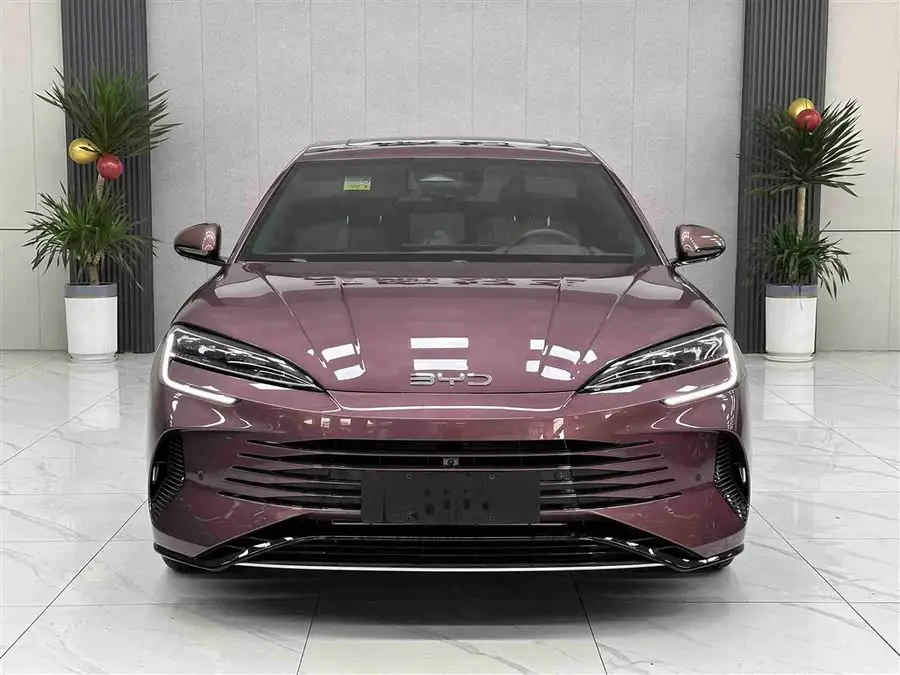 سيارة الفقمة 2023 DM-i 1.5T 121كم فئة رائدة