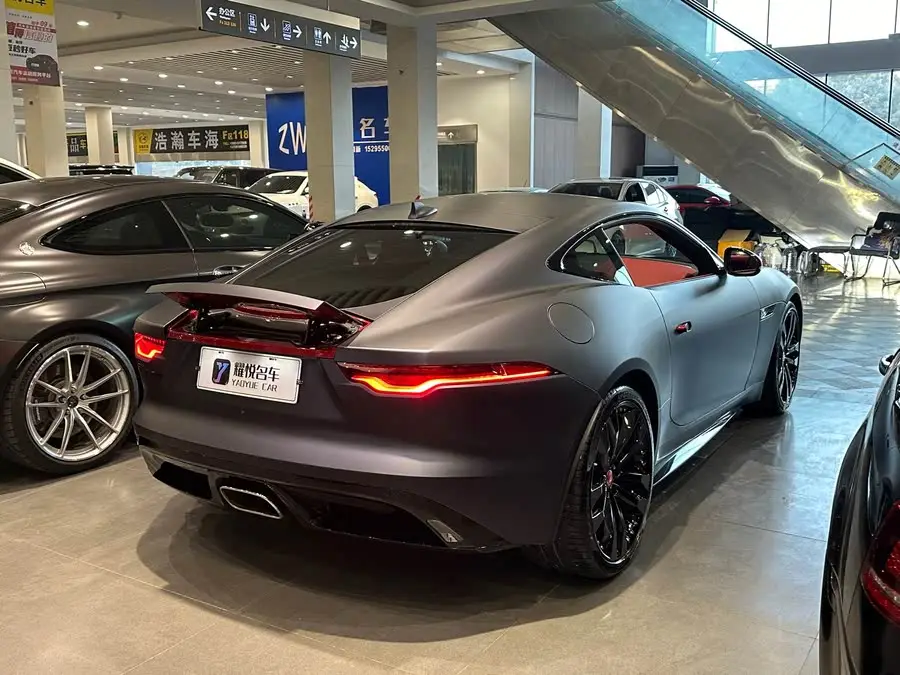 Jaguar F-TYPE 2023 P300 Coupe R-DYNAMIC BLACK