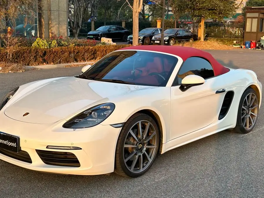 Porsche 718 2022 Boxster 2.0T