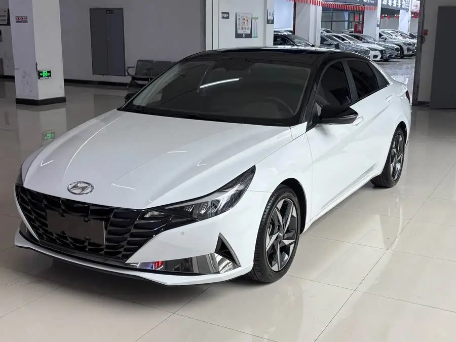 إيلانتر 2022 1.5L CVT LUX النسخة المميزة