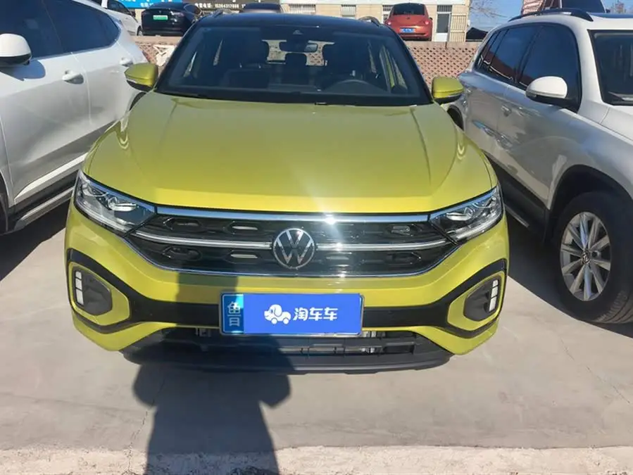 T-ROC 2024 طراز 300TSI DSG دفع ثنائي إصدار ستارلايت