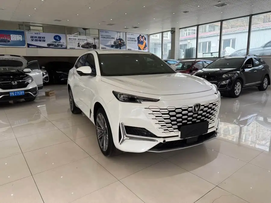 شانجان UNI-K 2021 2.0T الفاخرة