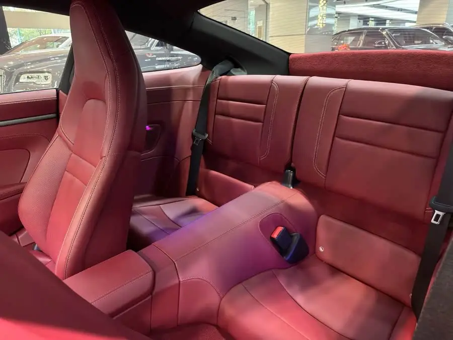 Porsche 911 2022 Carrera 3.0T