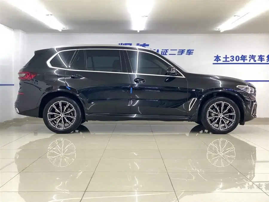 BMW X5 2022 Facelift xDrive 30Li M Sport Package